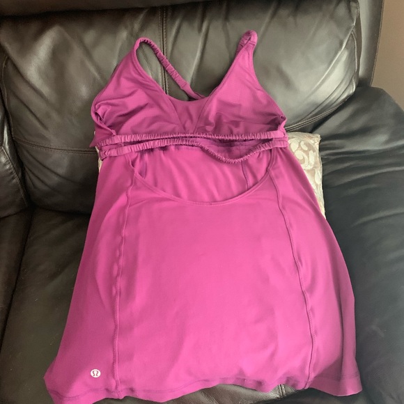 Lululemon top - Picture 2 of 4